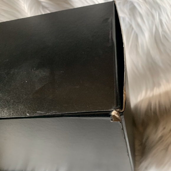 Chanel Empty Handbag’s Box - Picture 4 of 8